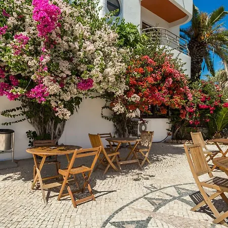 Mirachoro Da Rocha Aparthotel Portimao