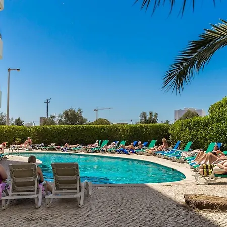 Mirachoro Da Rocha Aparthotel 2*